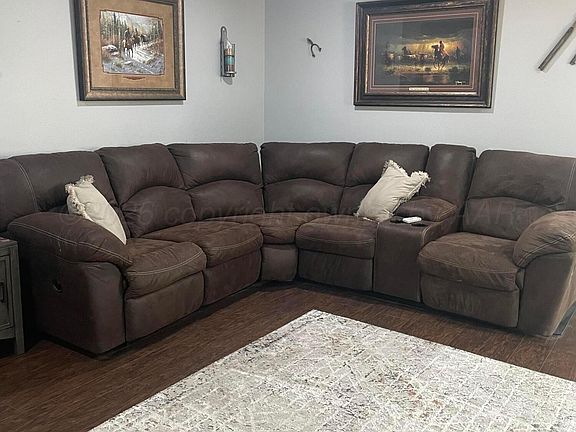 3rd image of 6716 Brookview Way