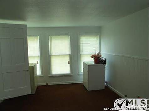 4th image of 3850 S Walters