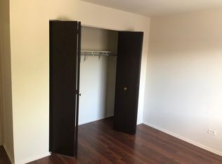 3662 Salem Walk #2A, Northbrook, IL 60062