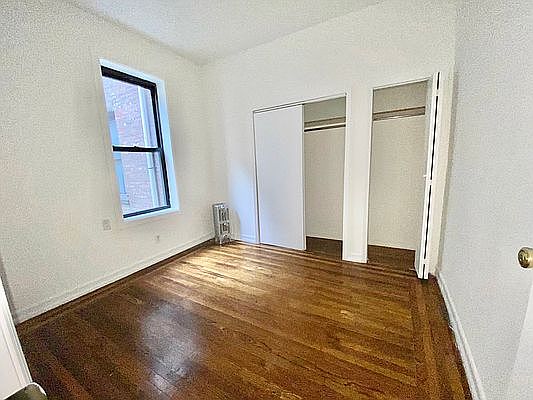 5th image of 29 E 17th St #217