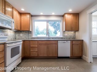 196 Maine Ave, Portland, ME 04103