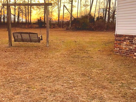 4th image of 956 Joe Hilton Rd