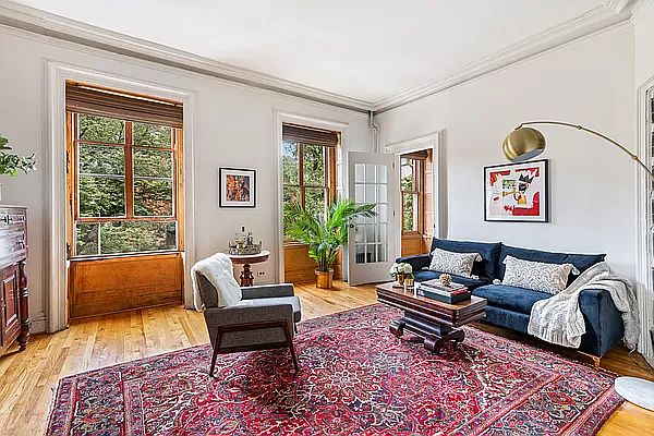 1st image of 428 W 20th St #2