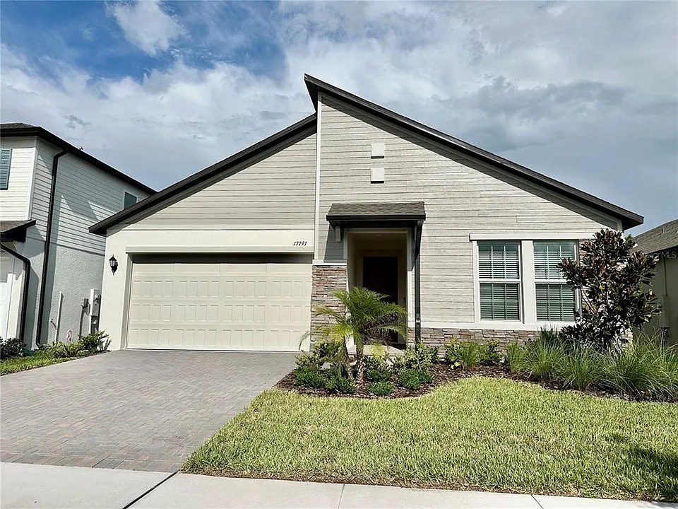 17797 Grassybend Loop