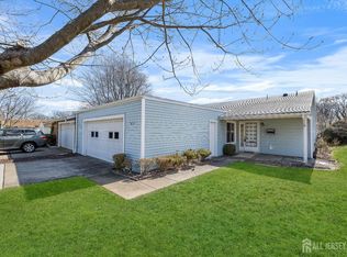 54A Juniper Plz #54A, Monroe Township, NJ 08831