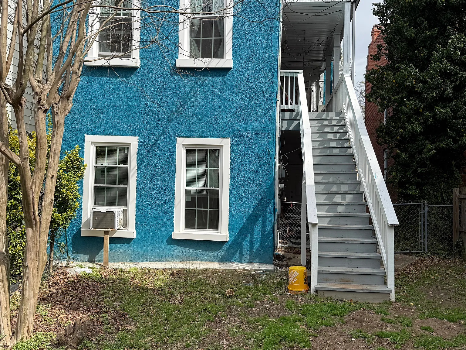 2009 Floyd Ave — Photo 3