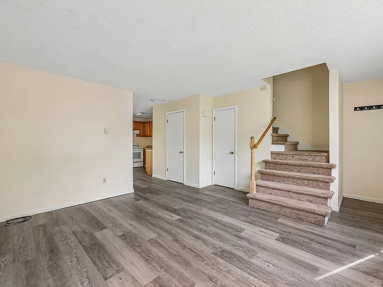 54 Buckridge Rd — Photo 12