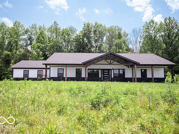 3rd image of 1595 E County Road 25 N