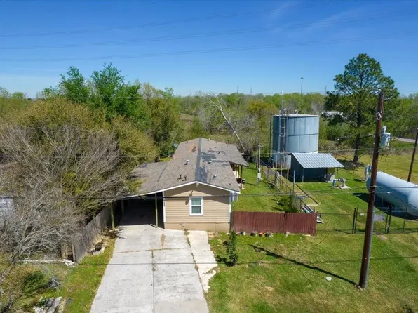 3629 County Road 870, Alvin, TX 77511