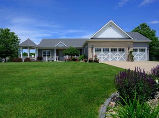 30295 Copperwoods Dr, Granger, IN 46530