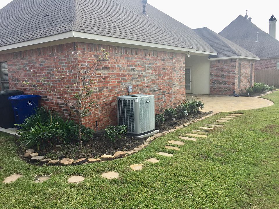 2nd image of 9350 Milbank Dr