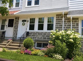 126 N Madison Ave, Upper Darby, PA 19082