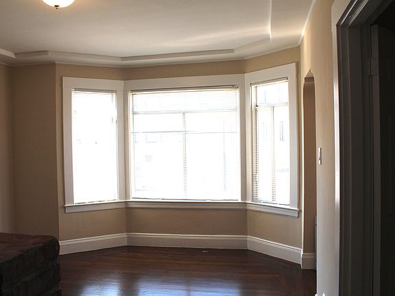3rd image of 1278 41st Ave
