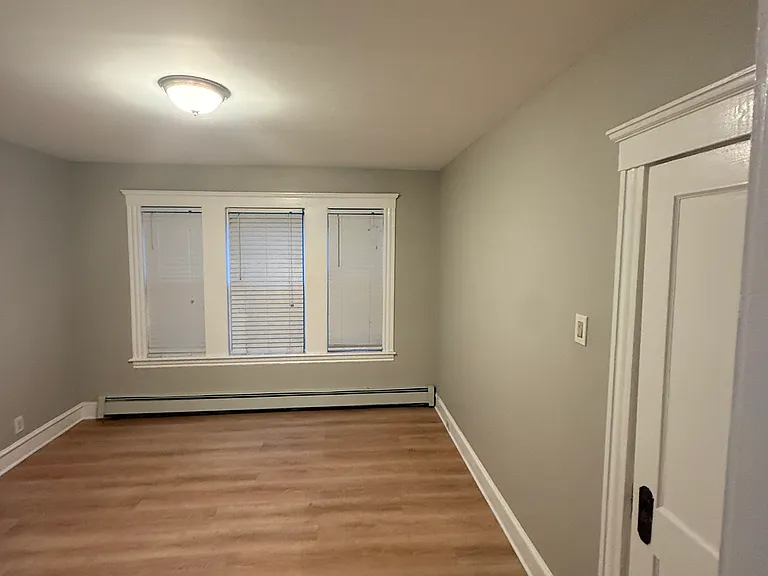 686-688 Haverhill St #1 — Photo 3