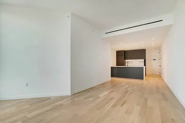 Rented by EXR | media 2