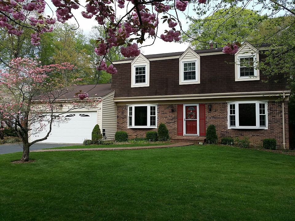 1st image of 9918 Barnsbury Ct