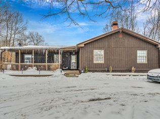 304 Maple Hill Dr, Apollo, PA 15613