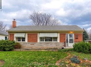 559 Drury Ln, Burlington, ON L7R 2X3