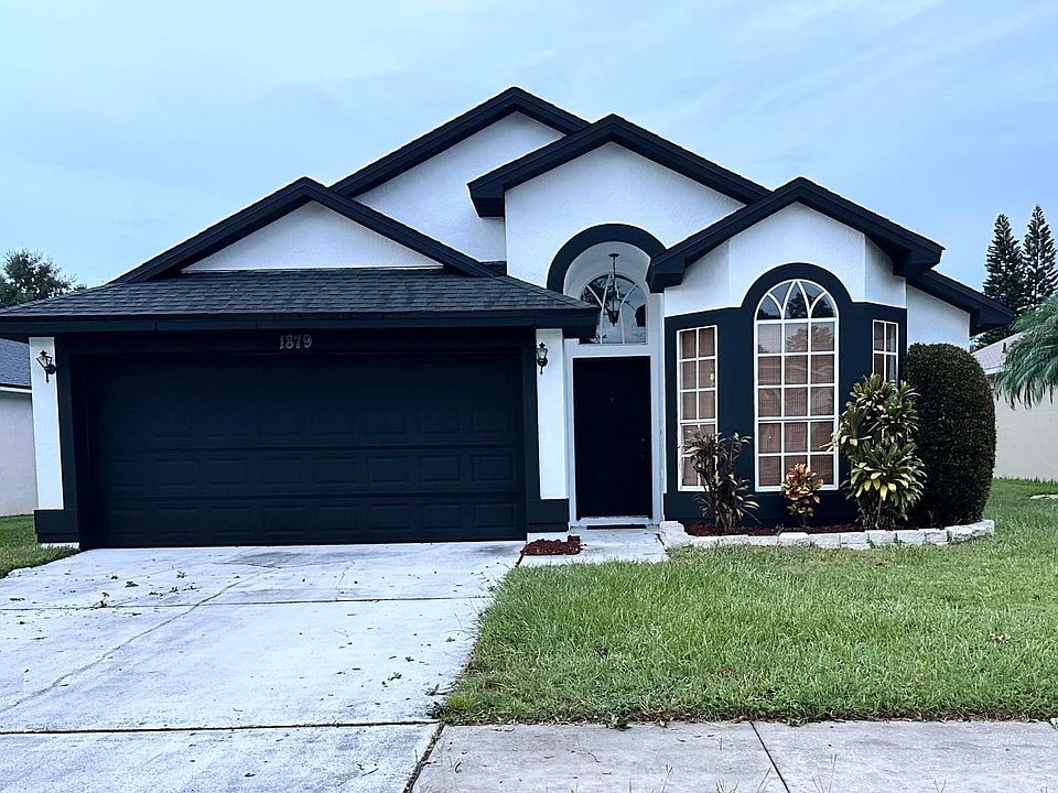 1st image of 1879 Olivia Cir