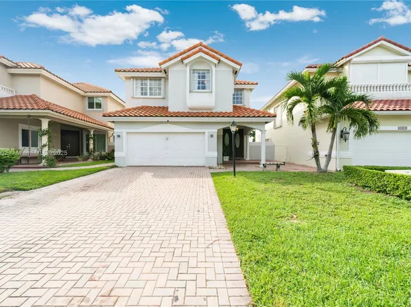 10323 NW 56th Ter, Doral, FL 33178