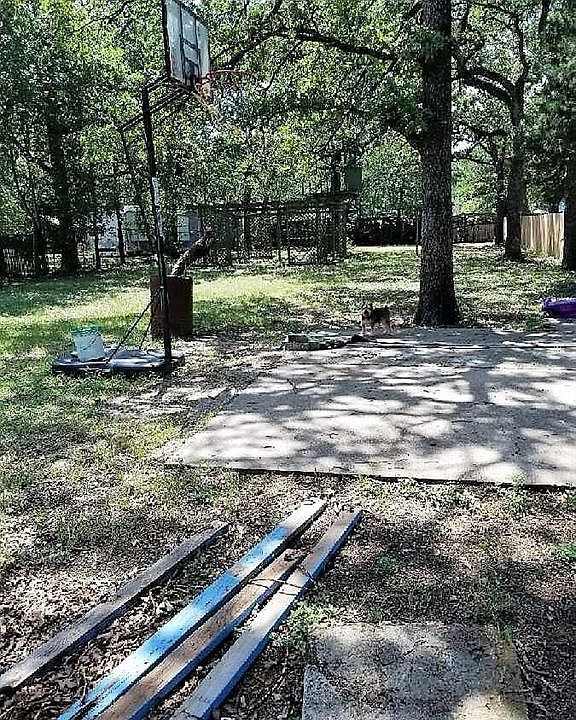 2nd image of 3701 Woodbury Rd