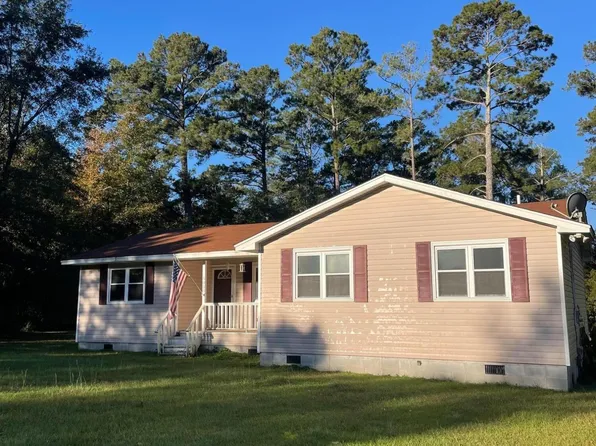 5050 Live Oak Rd, Dalzell, SC 29040