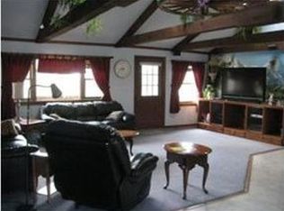 7 Rockforest Dr, Hooksett, NH 03106