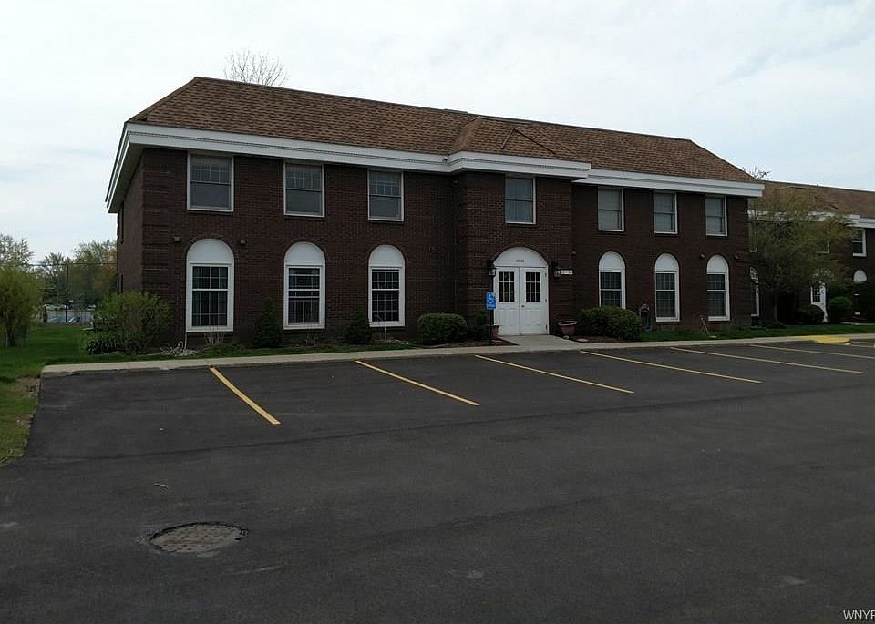1st image of 30 Bristol Dr Unit B