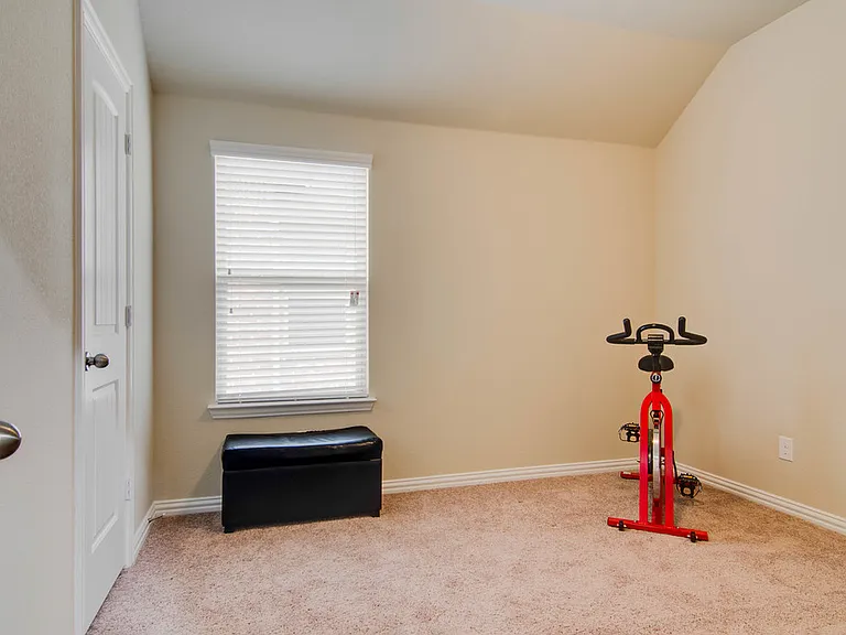 16221 Stillhouse Hollow Ct — Photo 18