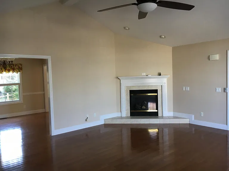 28 Ridge Crest Ct — Photo 9