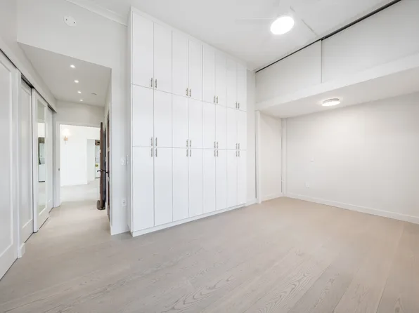 20 2nd Street image 25 of 39