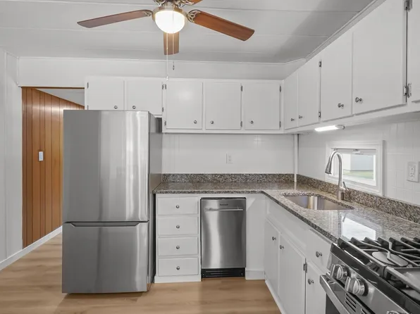 53 Liberty Dr, Attleboro, MA 02703