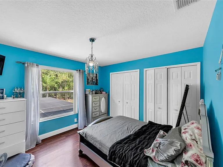13115 Royal George Ave — Photo 45