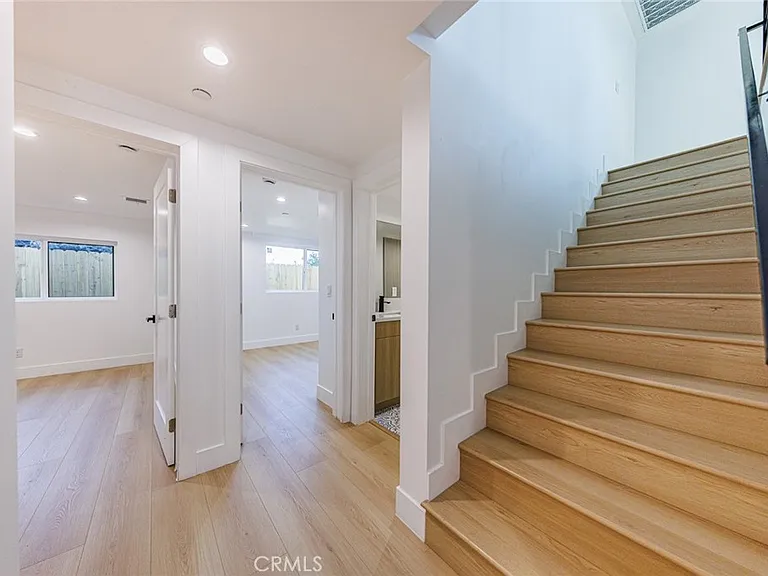 1332 S Longwood Ave #3 — Photo 8