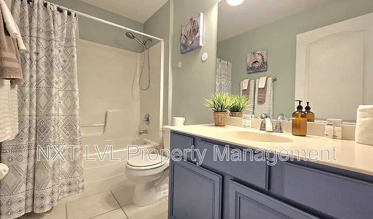 3105 Van Buren Pkwy — Photo 15