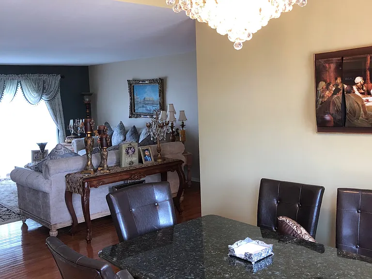 838 Red Run Dr — Photo 4