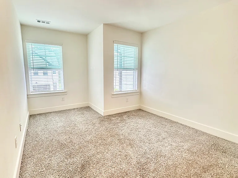 319 Auburn Valley Way — Photo 28