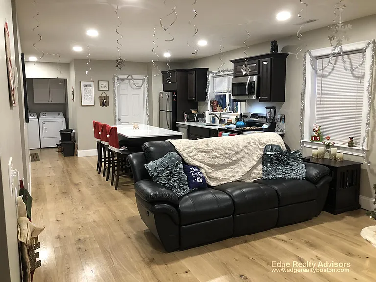 47 Francis St #3 — Photo 14