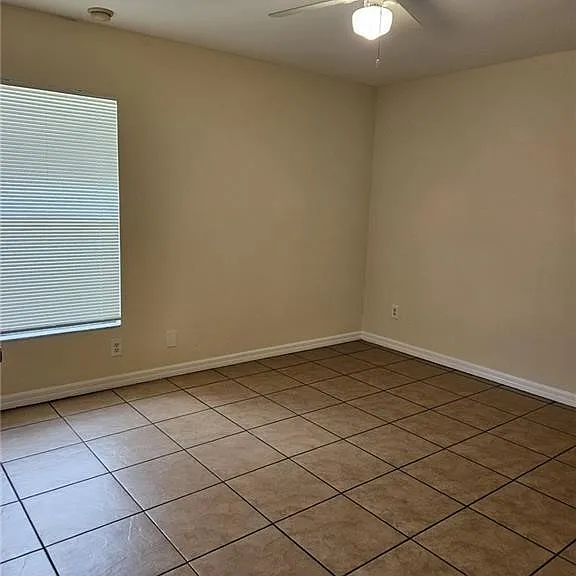 713 Jenna Ave S — Photo 4