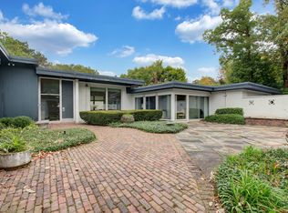 767 White Oaks Ln, Highland Park, IL 60035