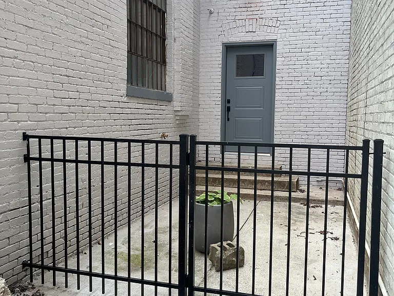 1142 S 3rd St #C — Photo 17