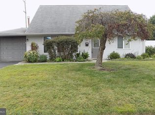 78 Harmony Rd, Levittown, PA 19056