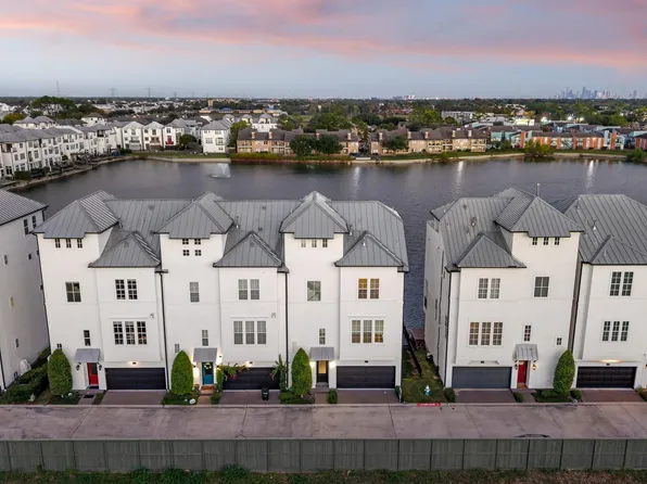 2202 Lakeshore Edge Dr, Houston, TX 77080