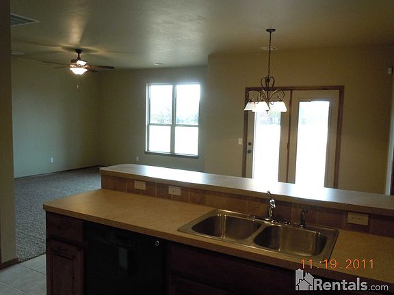 3rd image of 11420 NW 121st Pl