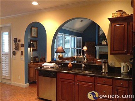 kitchen with breakfast bar