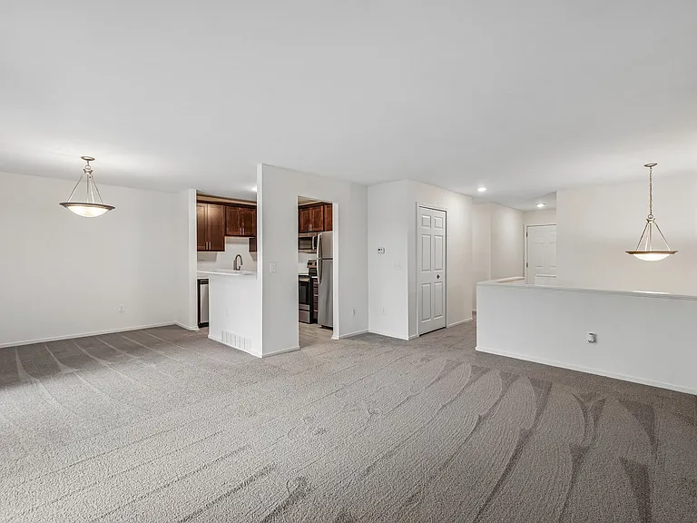 River Oaks Apartments of Rochester Hills — Photo 53