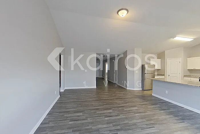 1240 Amberlight Cir — Photo 6