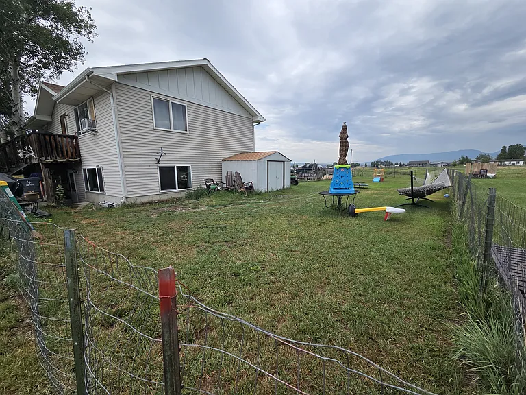 16479 Frontage Rd #B — Photo 3