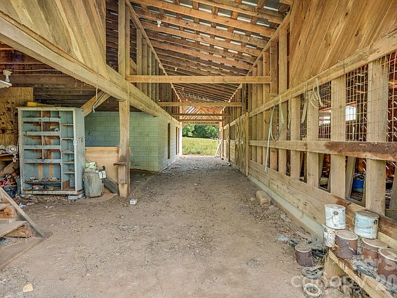 29th image of 435 Upper Glady Fork Rd
