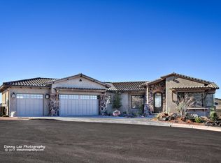1153 W Fandango Dr, St George, UT 84770